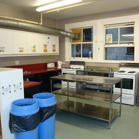 Surf 'N' Snow Backpackers Hostel Auckland Exterior foto